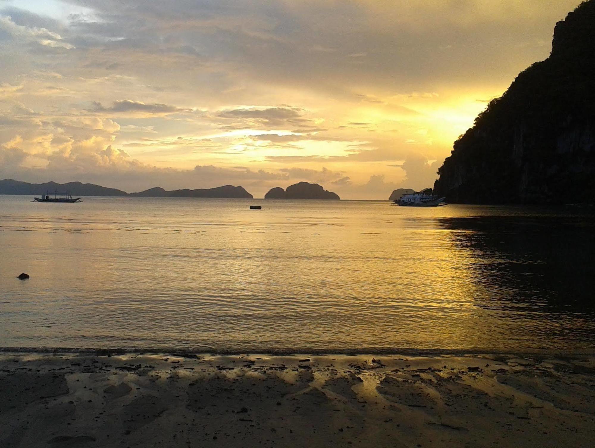 Mina Grande Beach Cottages El Nido Esterno foto